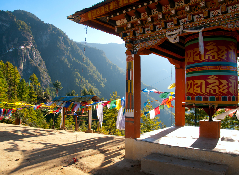 visit bhutan in august