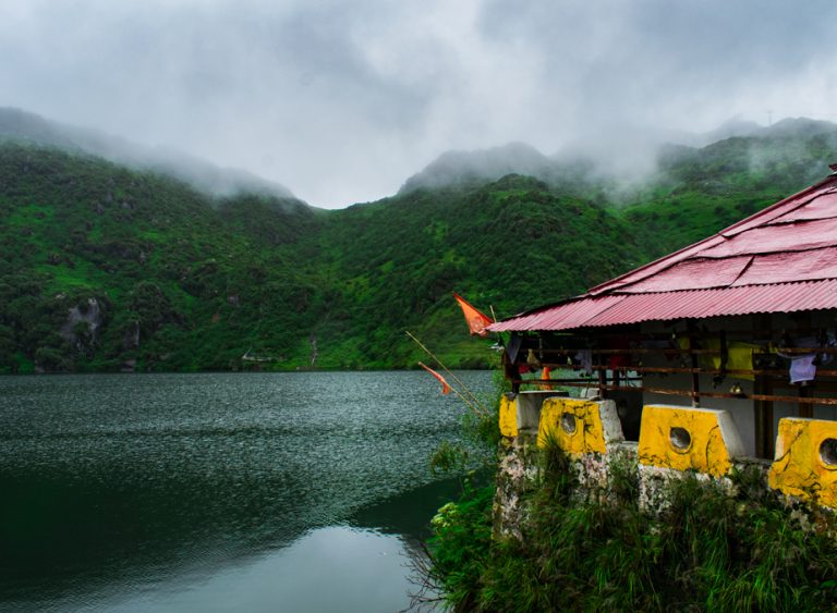 Tsomgo Lake In Gangtok : Best Time To Visit, Travel Tips